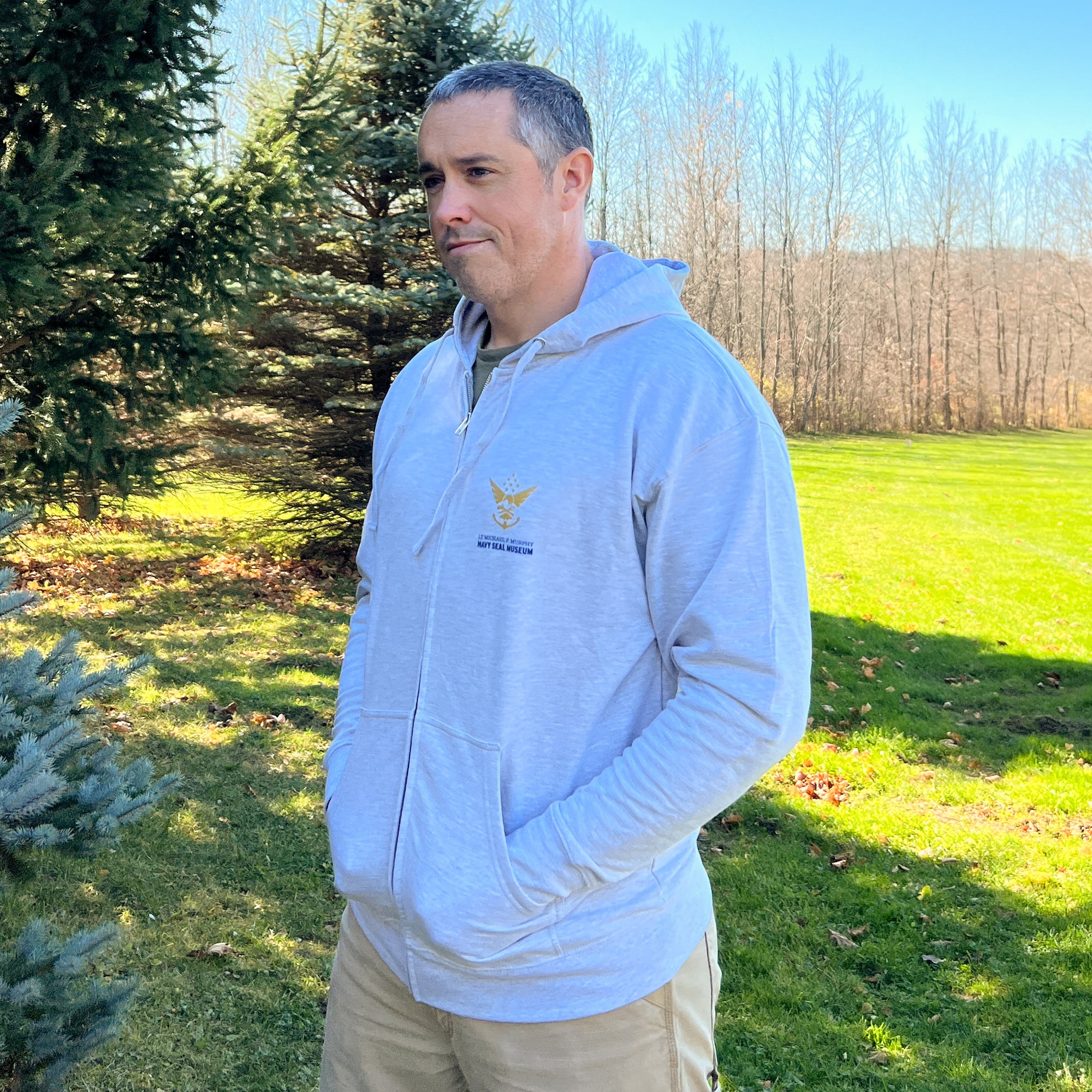 Sweatshirt -Zippered